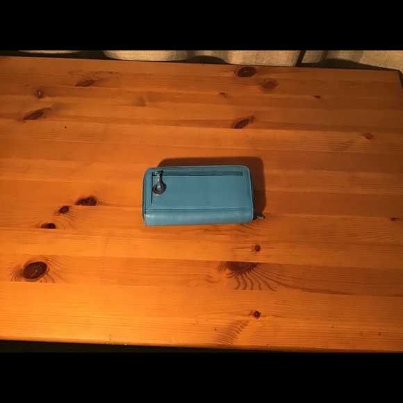 Women’s Wallet - Picture 4 of 5